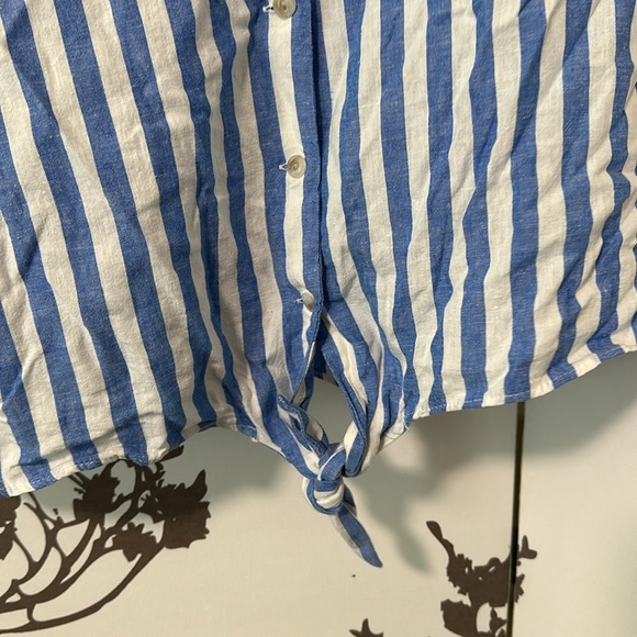 Ava & Viv blue and white shirt - Picture 2 of 5